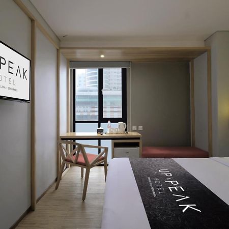 Up-Peak Hotel Simpang Lima Semarang Formerly Ha-Ka Simpanglima Hotel Семаранг Экстерьер фото
